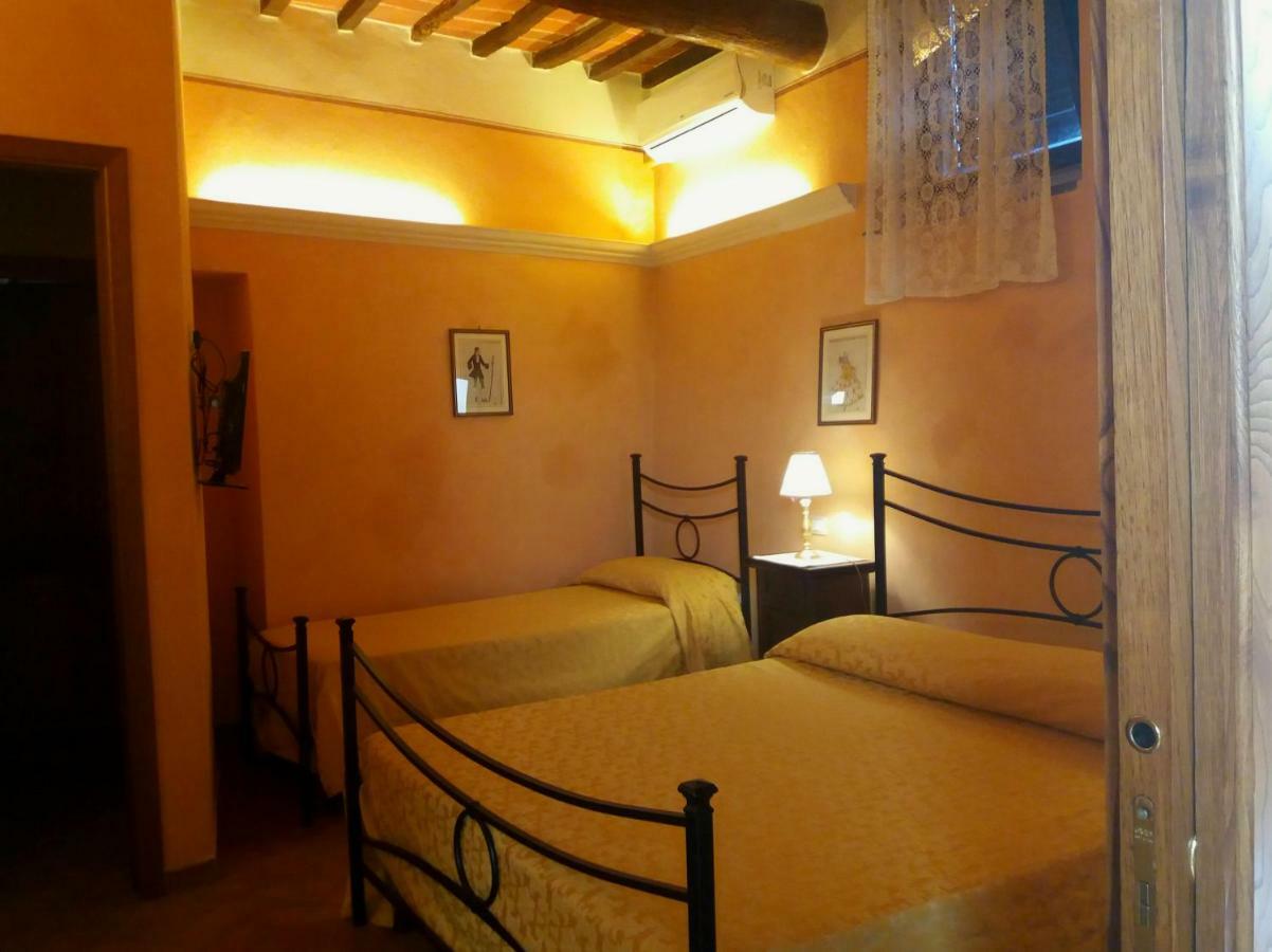 Residence Le Gagli Arde Arezzo Exterior foto